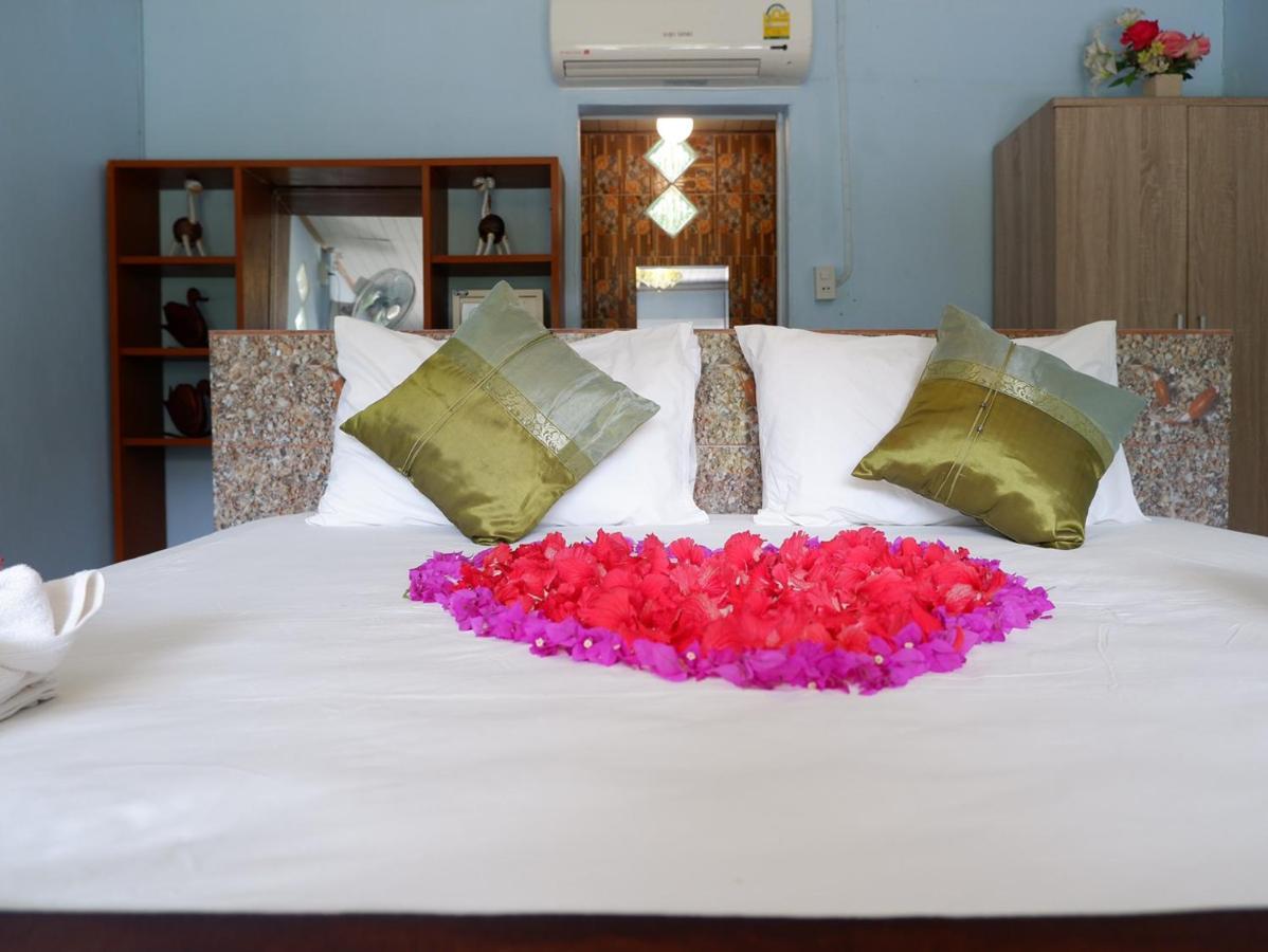 Phusam Big Resort Ko Muk Extérieur photo