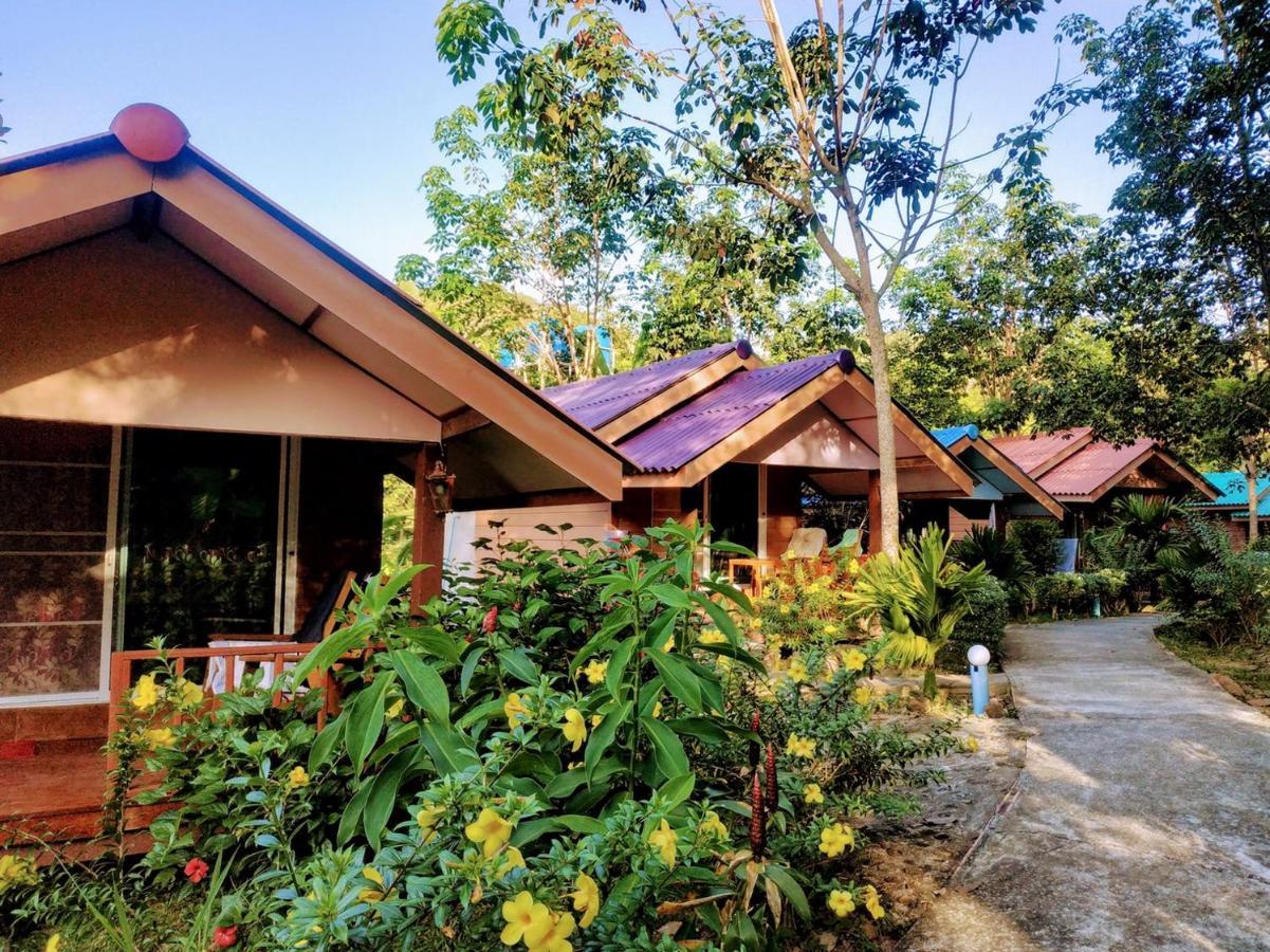 Phusam Big Resort Ko Muk Extérieur photo