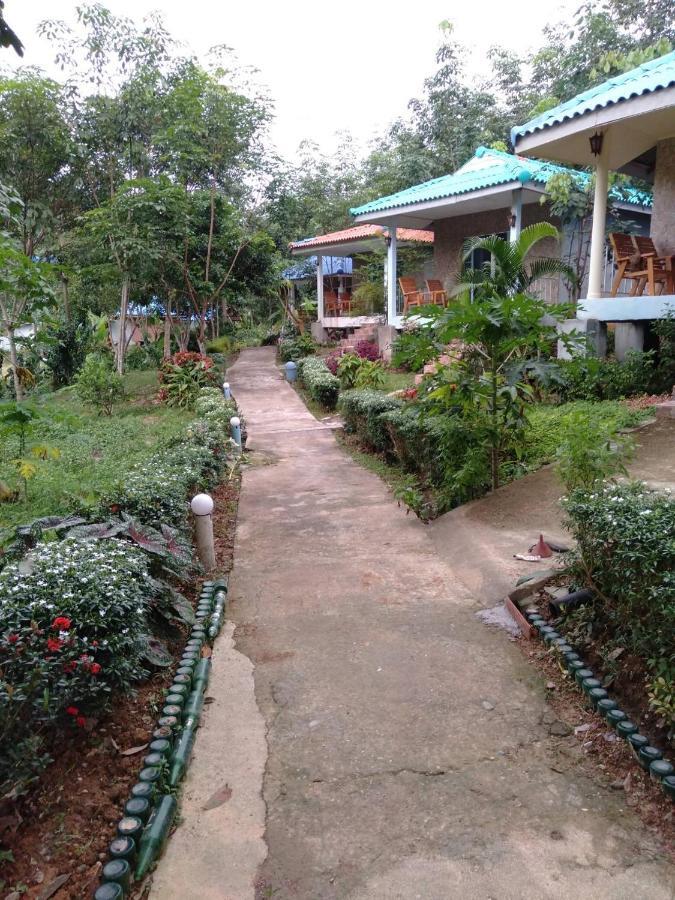 Phusam Big Resort Ko Muk Extérieur photo