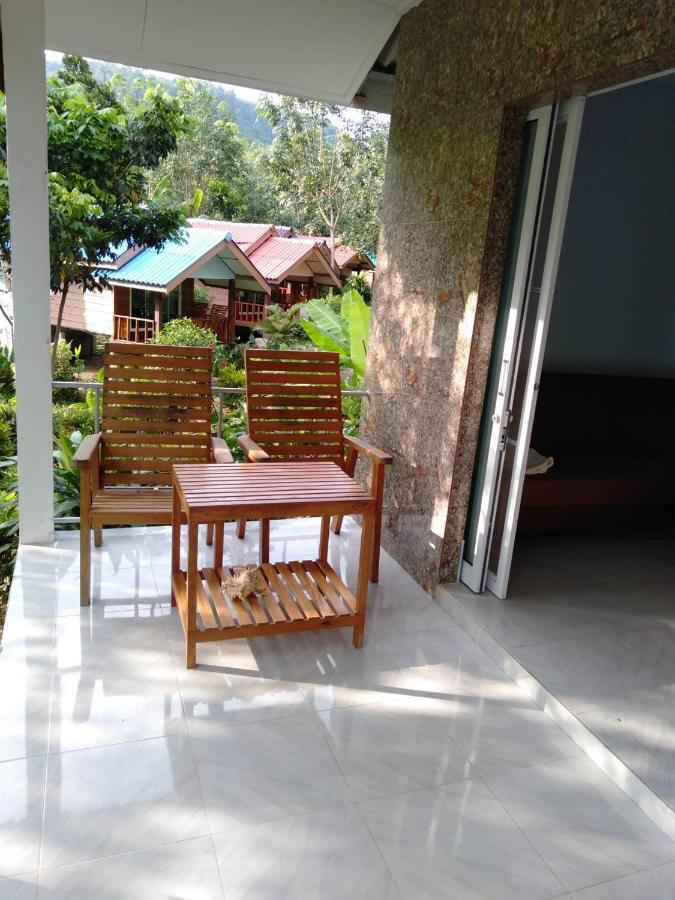 Phusam Big Resort Ko Muk Extérieur photo